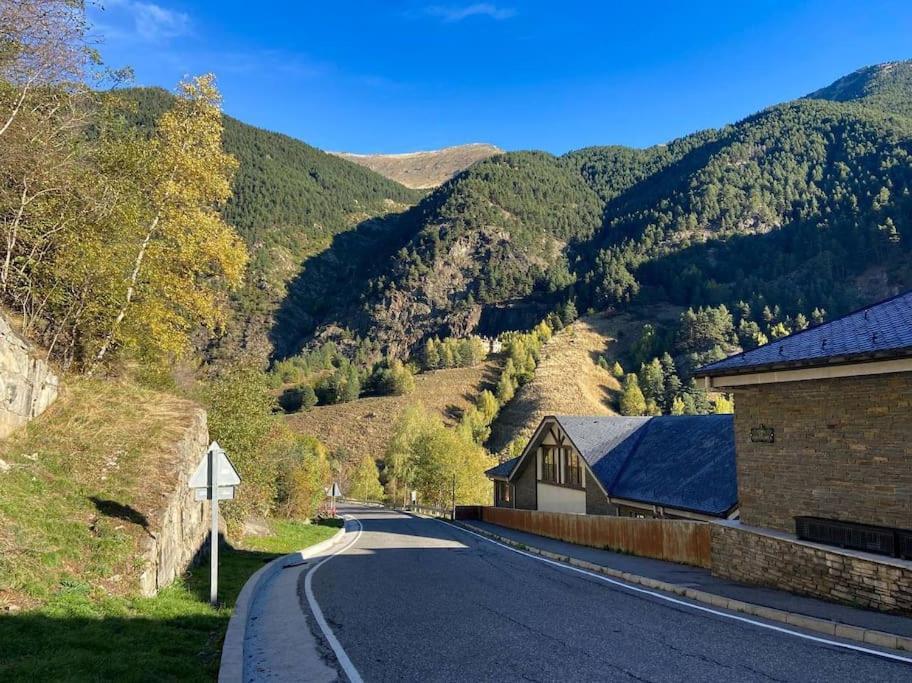 Iconic - A Pie De Pistas En 1 Minuto - Terraza Con Vistas Al Valle Arinsal - Parking Gratis L By Bonesvacances エクステリア 写真