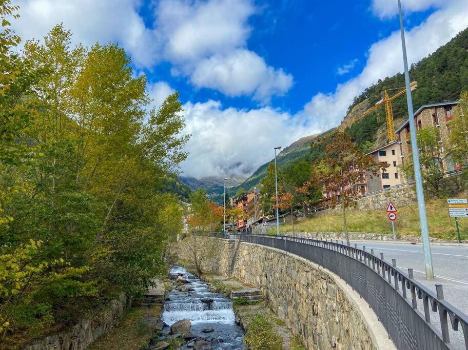 Iconic - A Pie De Pistas En 1 Minuto - Terraza Con Vistas Al Valle Arinsal - Parking Gratis L By Bonesvacances エクステリア 写真